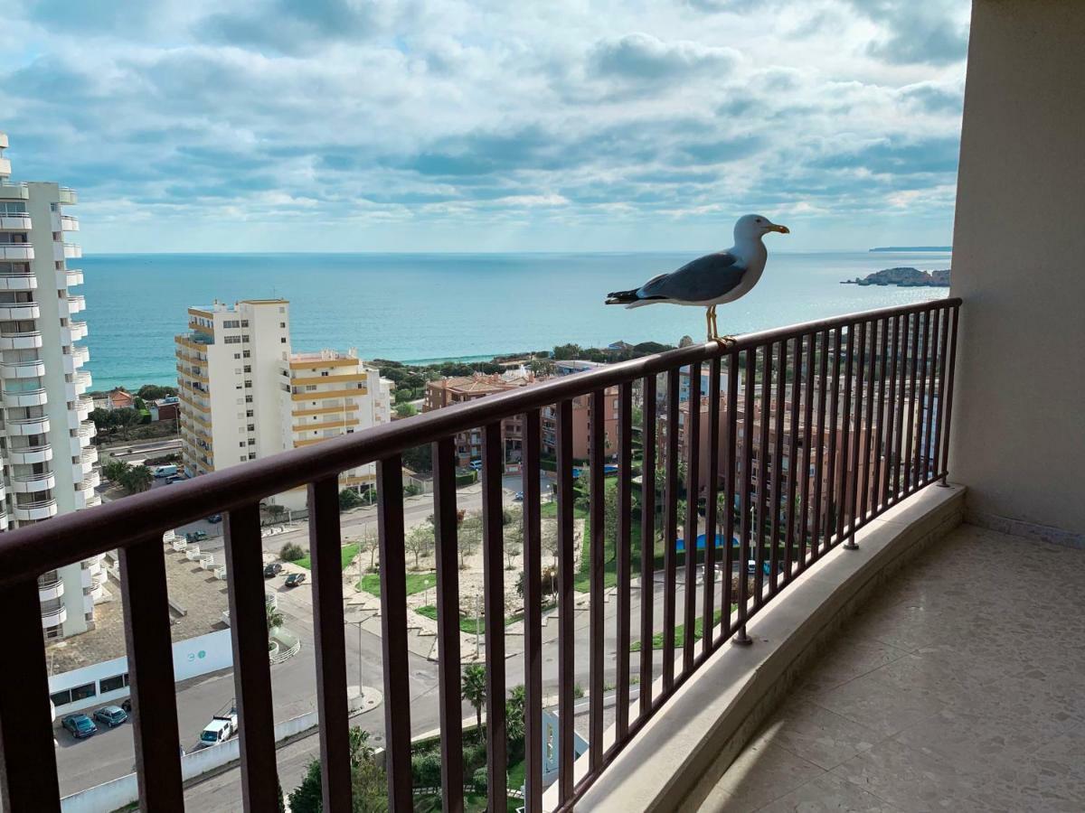 Panoramic Apartment In Portimao: Ocean View, Wifi Luaran gambar