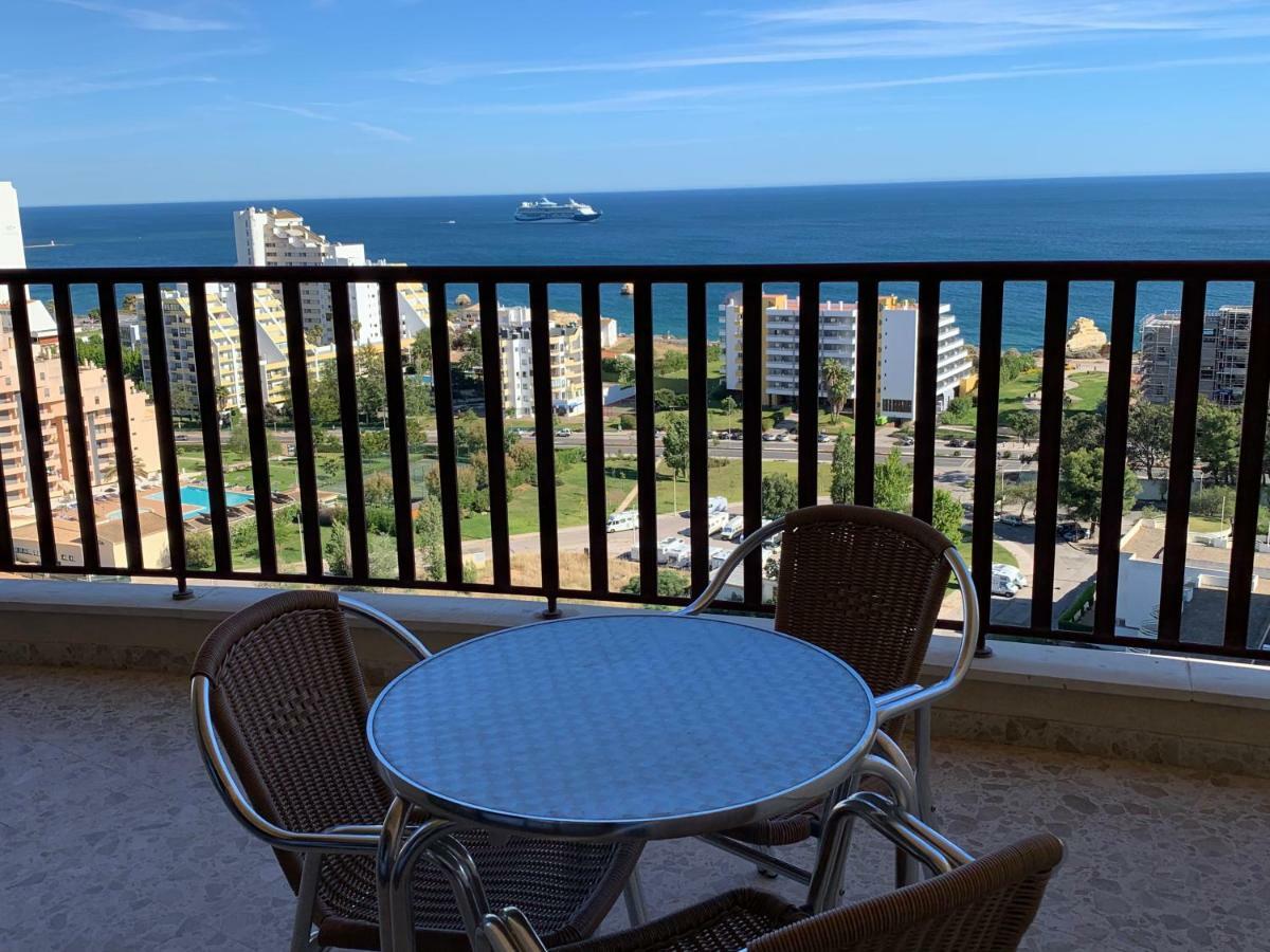 Panoramic Apartment In Portimao: Ocean View, Wifi Luaran gambar