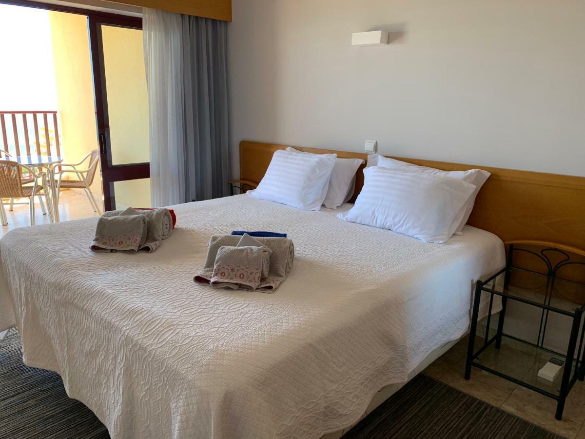 Panoramic Apartment In Portimao: Ocean View, Wifi Luaran gambar